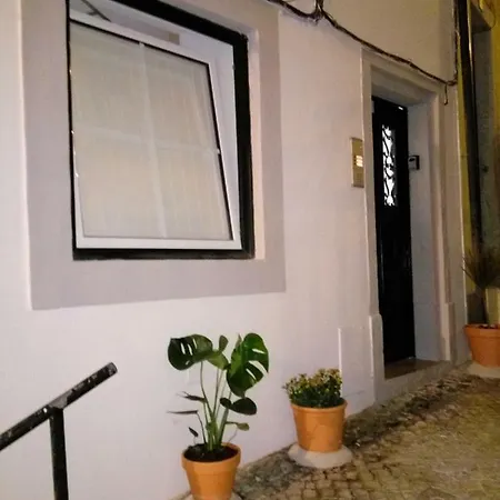 Alfama Terrace Apartmán *